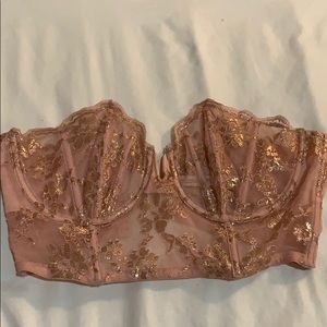 Victoria’s Secret bra